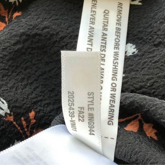 Madewell Smockneck Floral Mini Print Long Sleeve Size Smocked Wrist Size Small - Picture 9 of 14